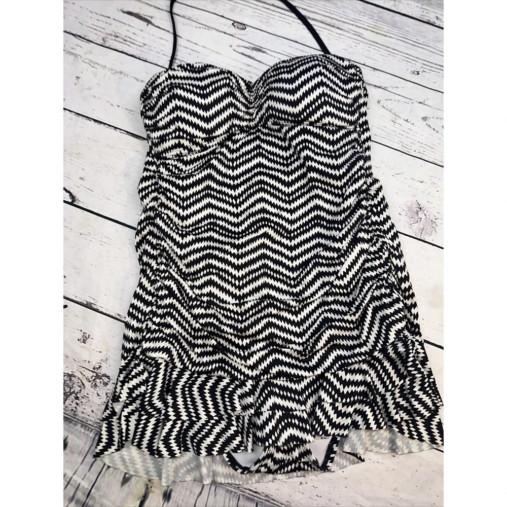 Apt. 9 Womens Black White Chevron Zig Zag Ruched Swimdress Halter Swimsuit L